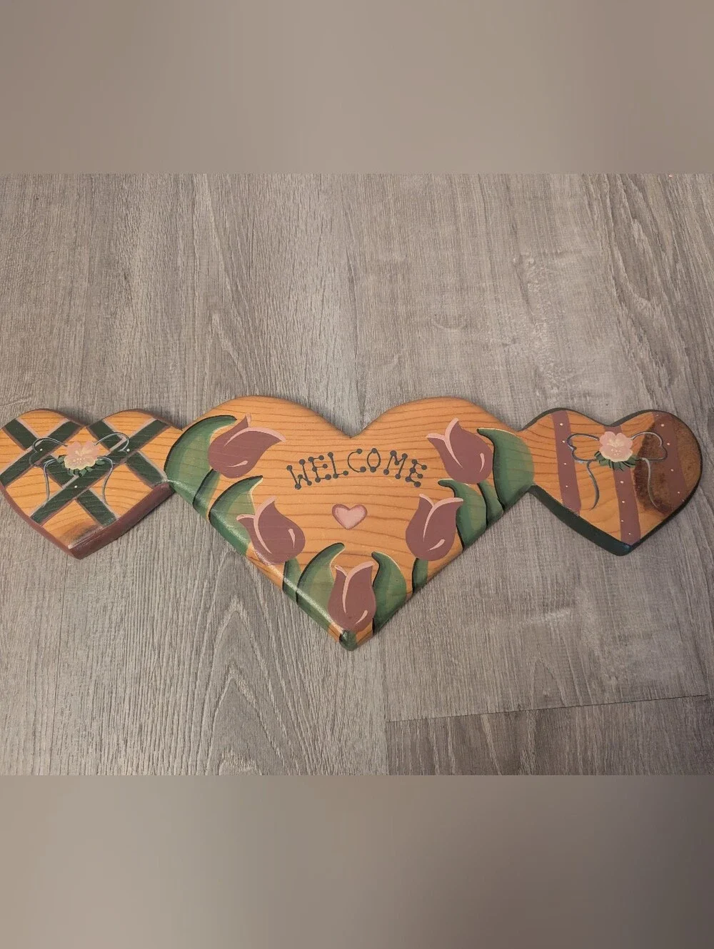 Vintage Hand Painted Wooden Heart Welcome Sign | Cottage Entryway Decor